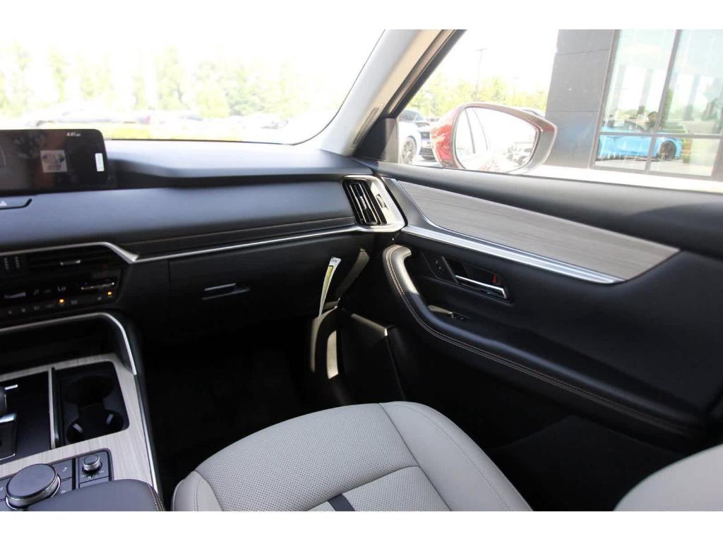 new 2025 Mazda CX-90 car, priced at $42,202