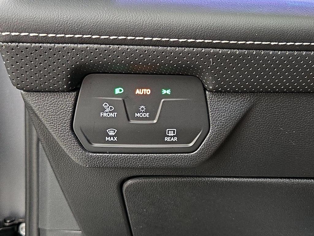 used 2024 Volkswagen Atlas Cross Sport car, priced at $39,998