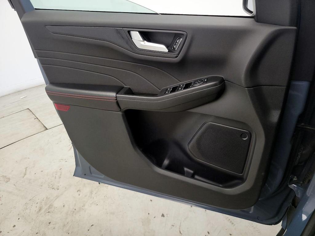 used 2023 Ford Escape car, priced at $20,998