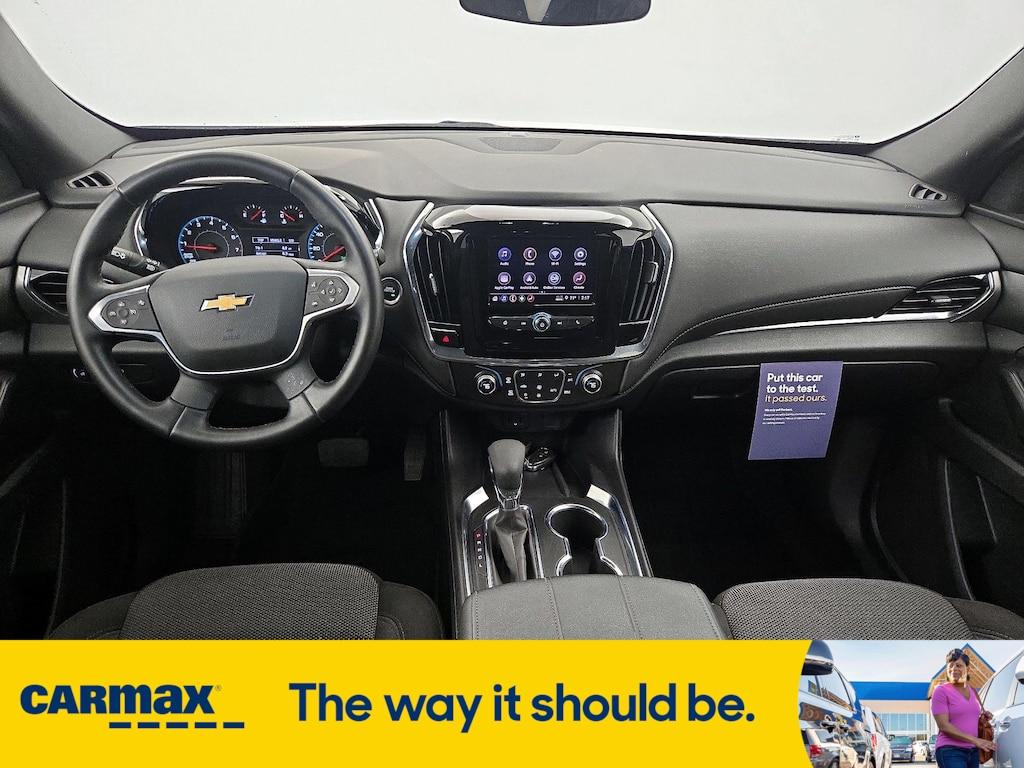 used 2023 Chevrolet Traverse car, priced at $27,998