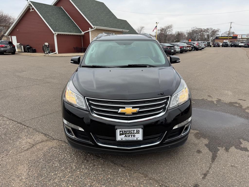 used 2017 Chevrolet Traverse car, priced at $11,495