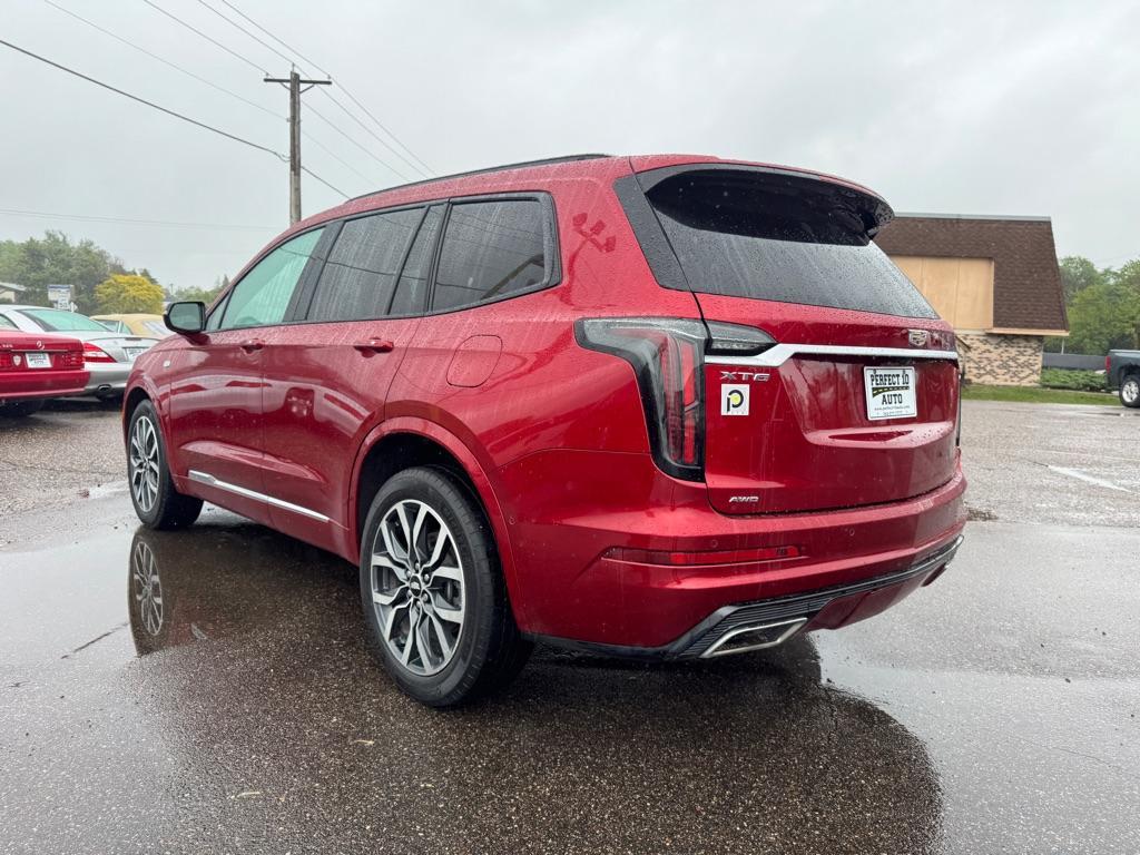 used 2021 Cadillac XT6 car, priced at $32,995