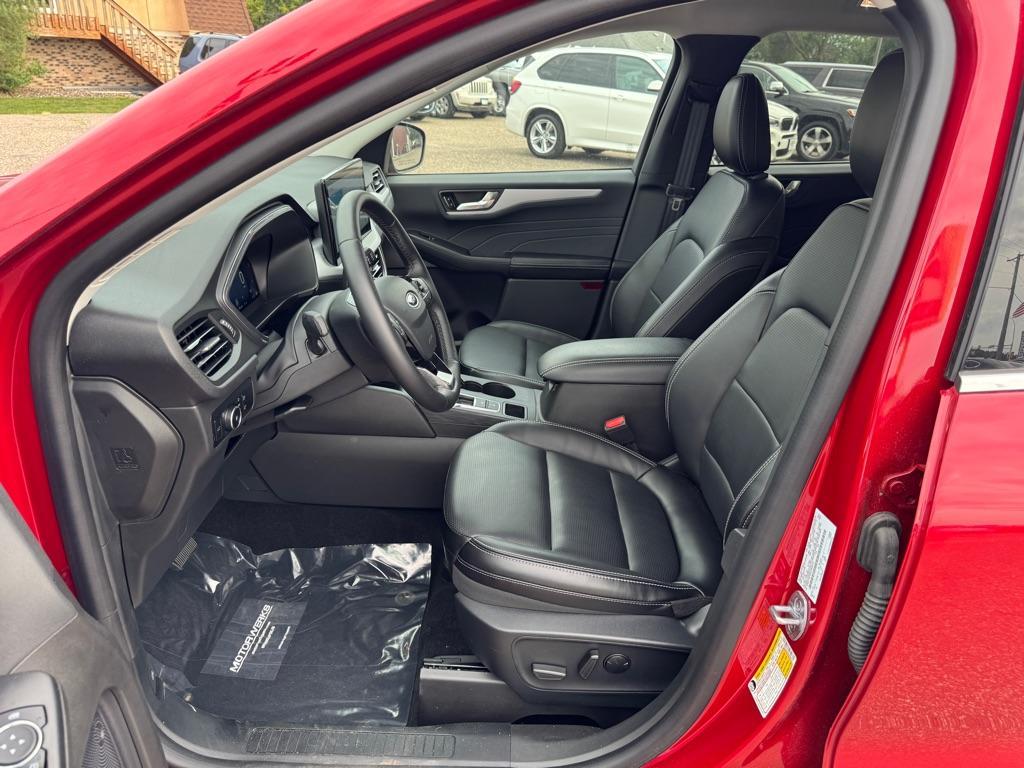 used 2024 Ford Escape car, priced at $29,995