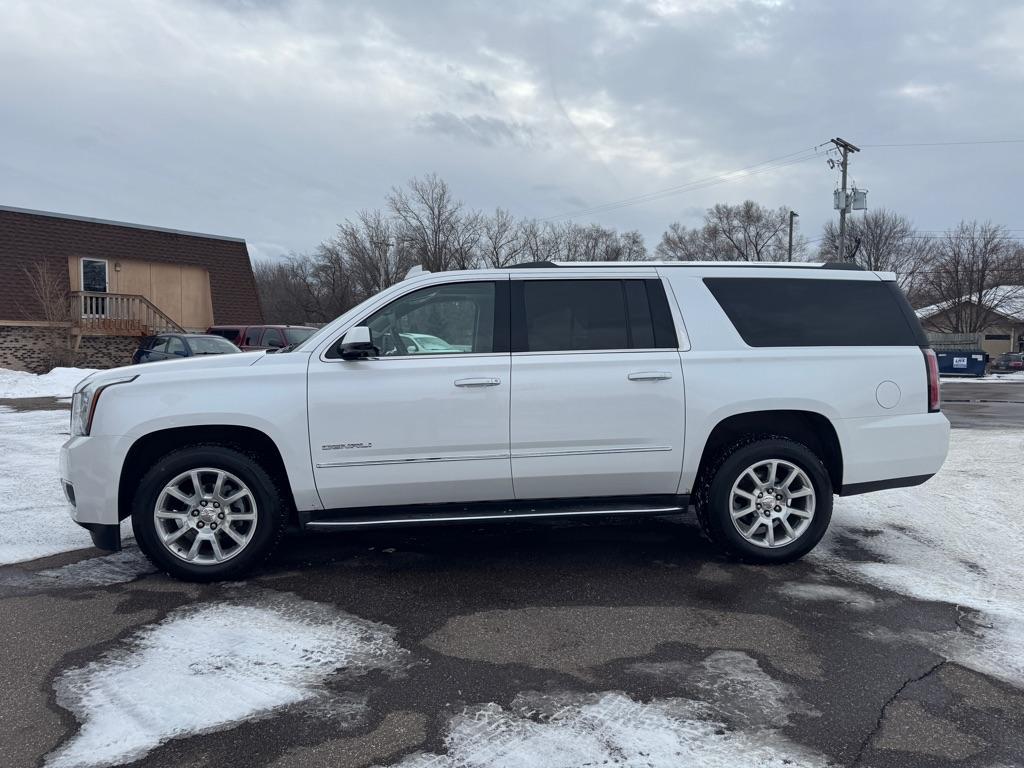 used 2016 GMC Yukon XL car, priced at $14,995