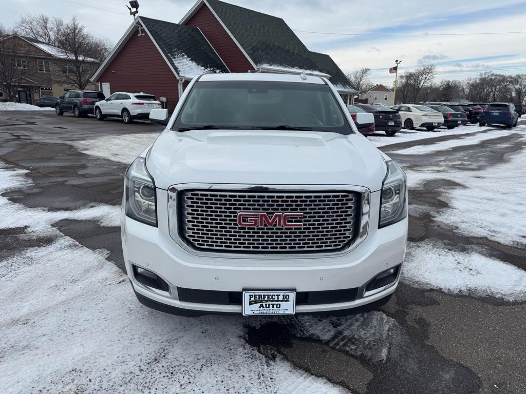 used 2016 GMC Yukon XL car, priced at $14,995