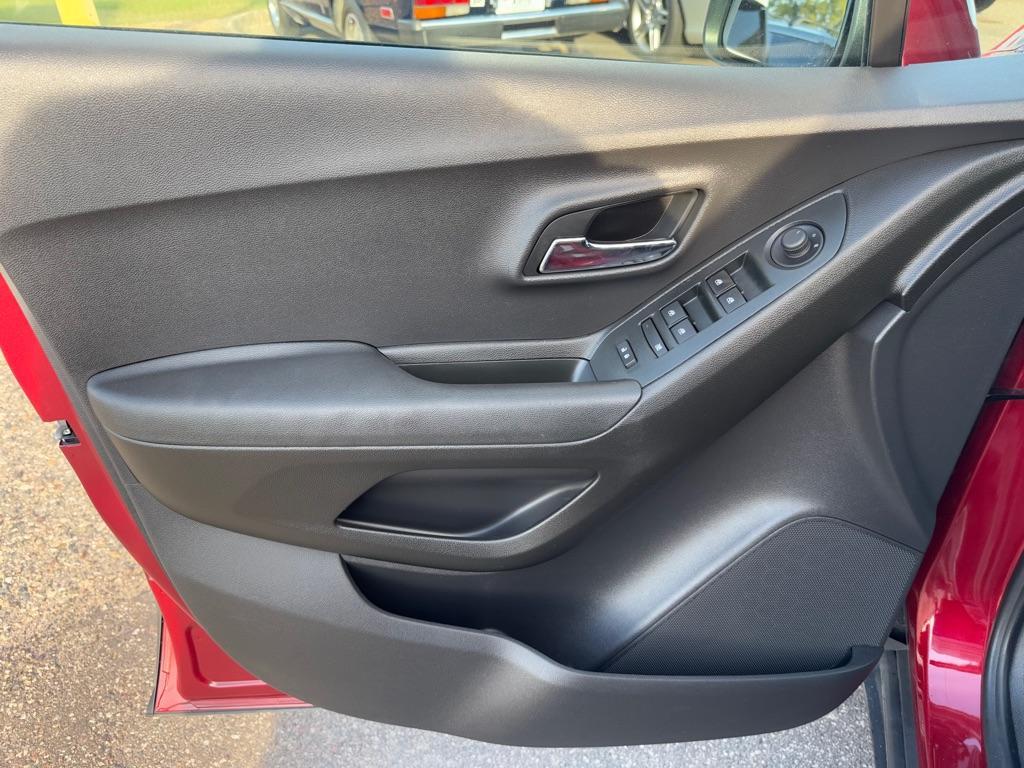 used 2019 Chevrolet Trax car, priced at $14,995