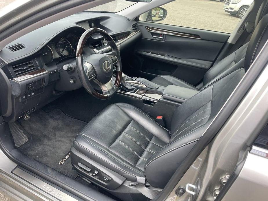 used 2016 Lexus ES 350 car, priced at $19,495