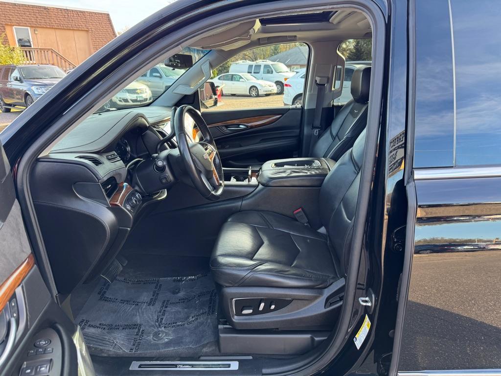 used 2017 Cadillac Escalade car, priced at $26,995