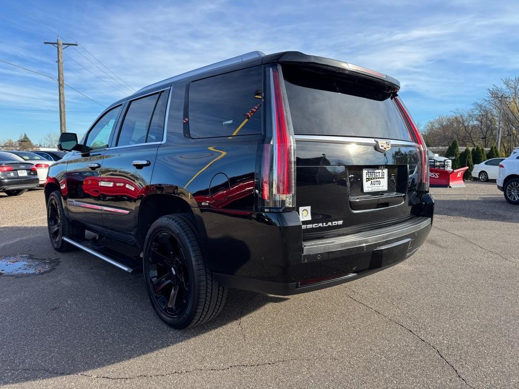 used 2017 Cadillac Escalade car, priced at $24,995