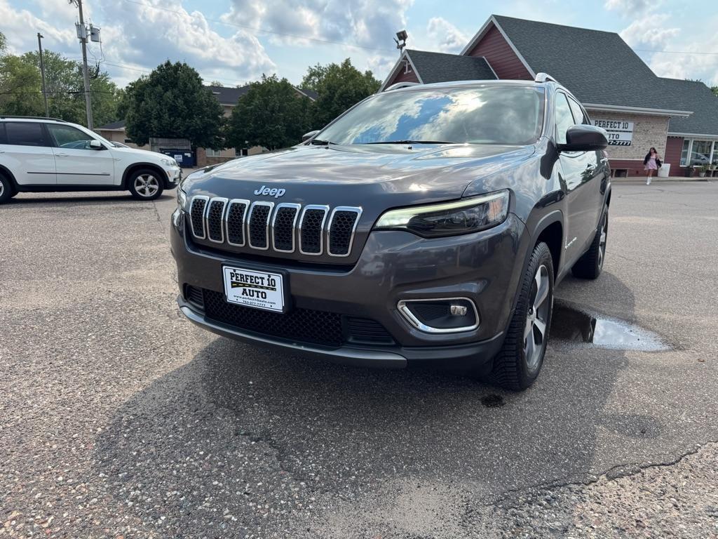 used 2020 Jeep Cherokee car, priced at $18,995