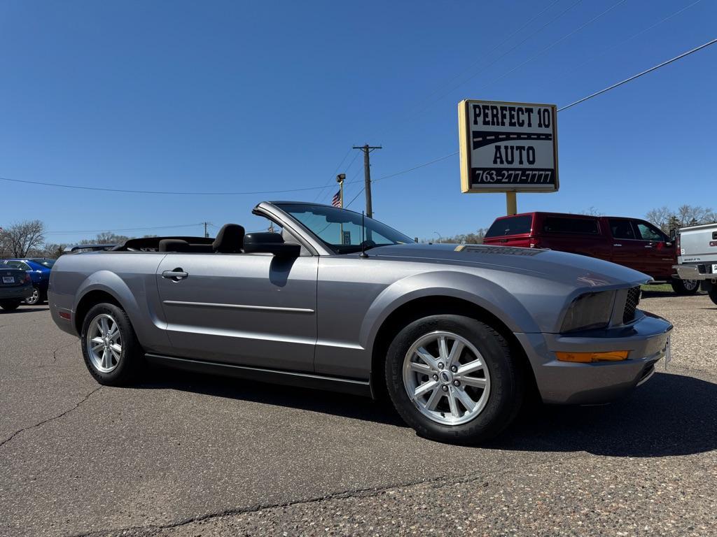 used 2006 Ford Mustang car, priced at $10,995