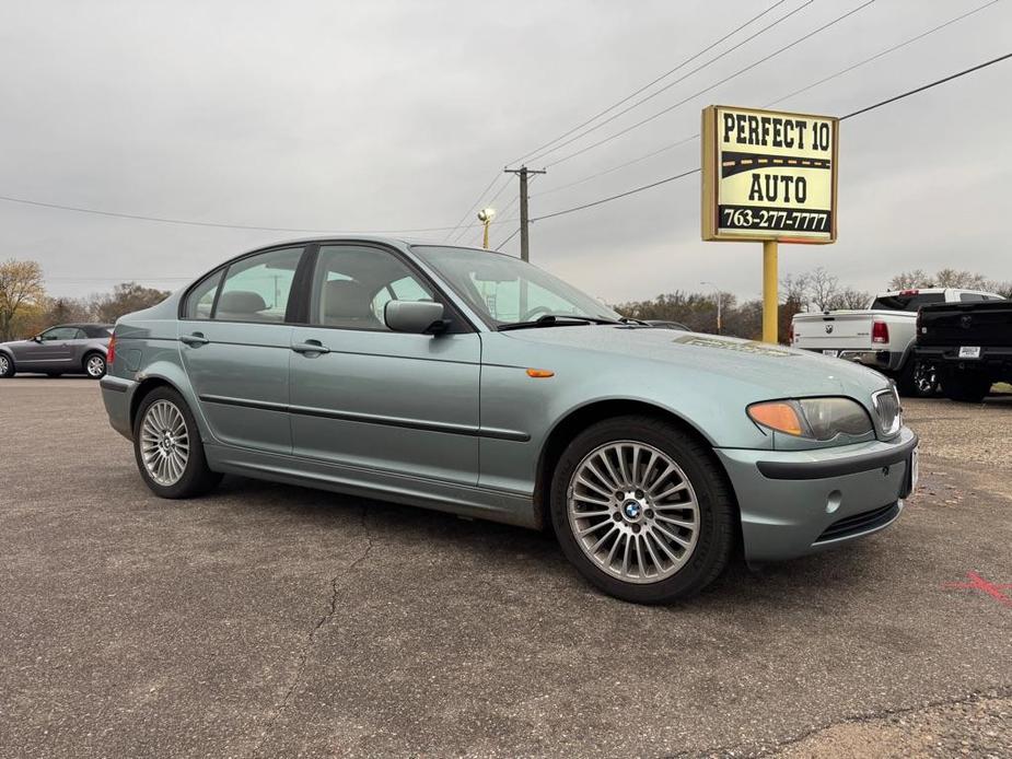 used 2002 BMW 325 car, priced at $2,700