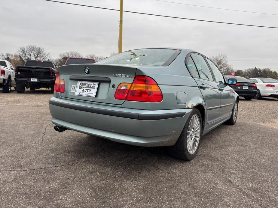 used 2002 BMW 325 car, priced at $2,700