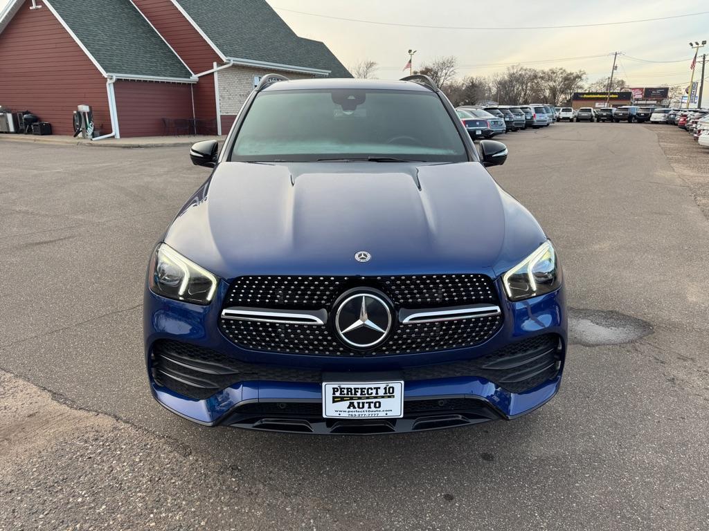 used 2022 Mercedes-Benz GLE 450 car, priced at $53,995