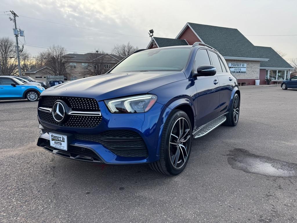 used 2022 Mercedes-Benz GLE 450 car, priced at $53,995