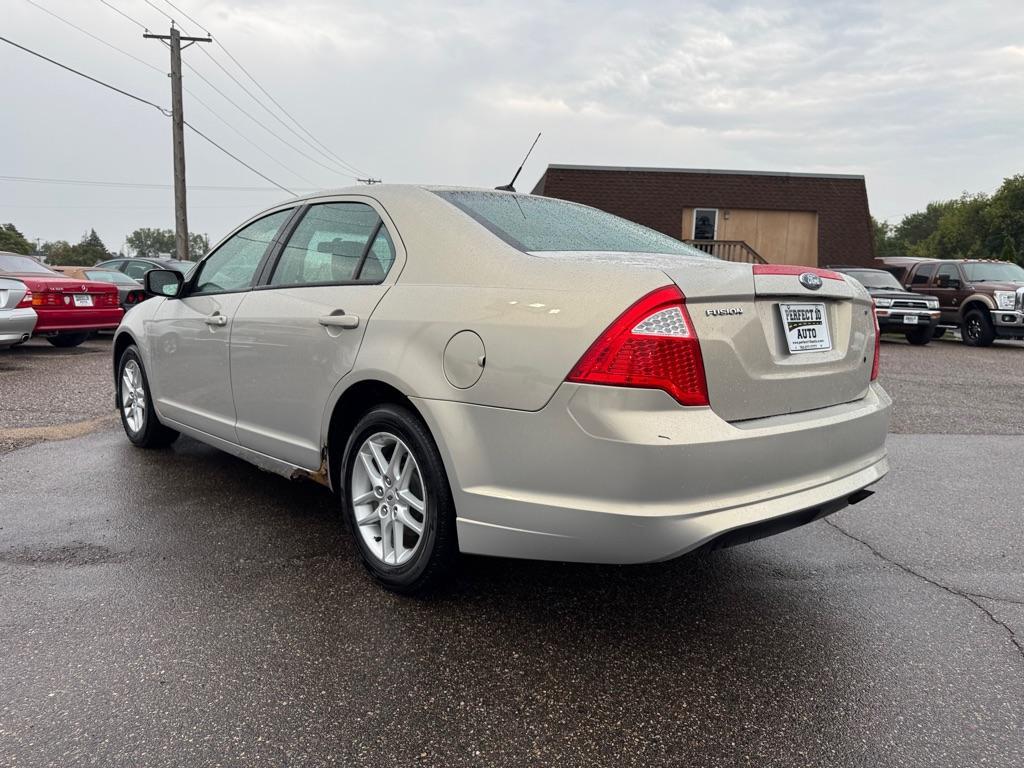 used 2010 Ford Fusion car, priced at $2,995