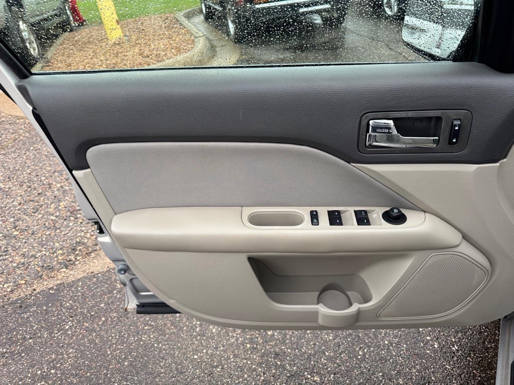 used 2010 Ford Fusion car, priced at $2,995