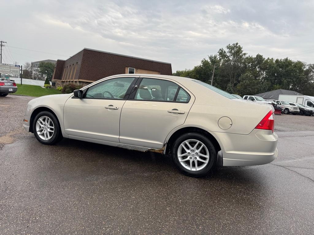used 2010 Ford Fusion car, priced at $2,995