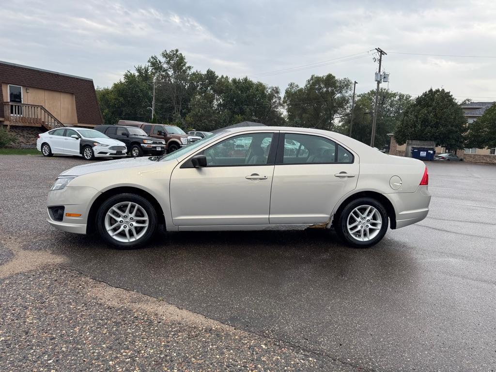 used 2010 Ford Fusion car, priced at $2,995