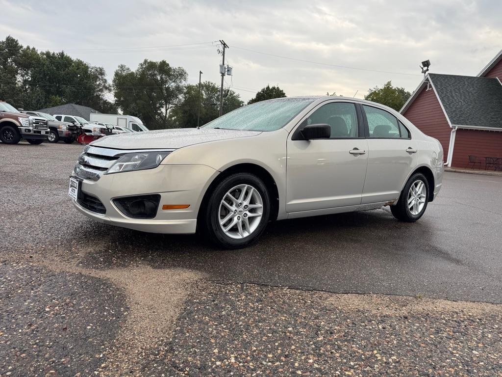 used 2010 Ford Fusion car, priced at $2,995