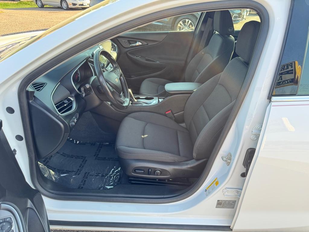used 2019 Chevrolet Malibu car, priced at $16,495