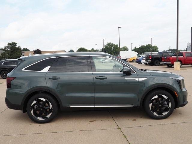 new 2025 Kia Sorento Hybrid car, priced at $43,630