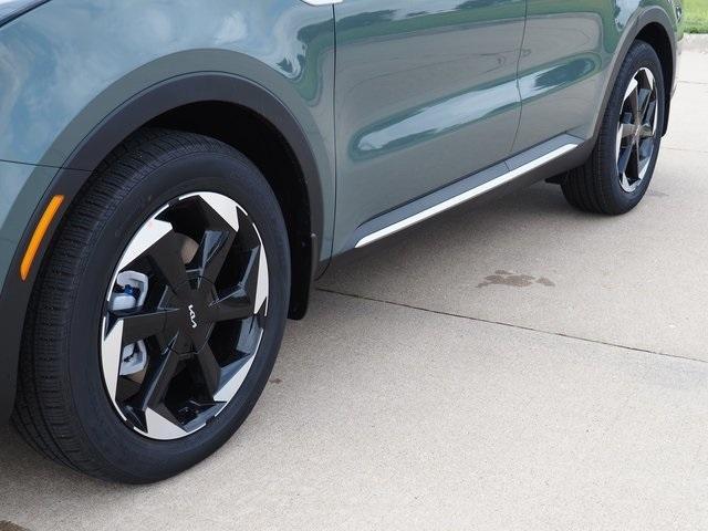 new 2025 Kia Sorento Hybrid car, priced at $43,630