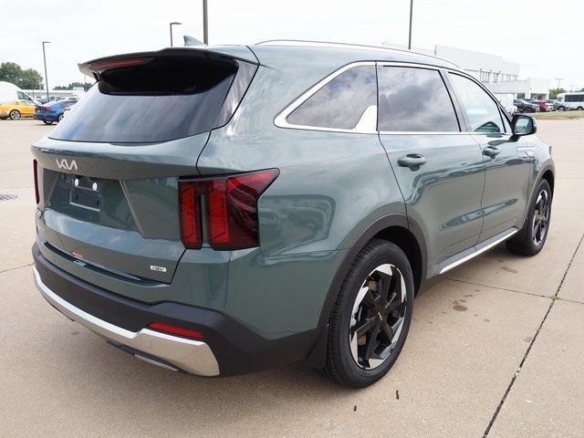 new 2025 Kia Sorento Hybrid car, priced at $43,630