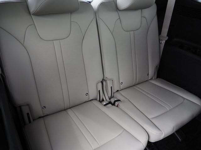 new 2025 Kia Sorento Hybrid car, priced at $43,630