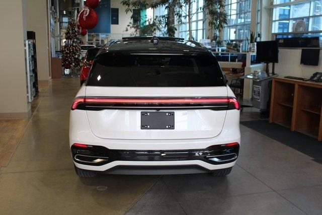 new 2025 Lincoln Nautilus car, priced at $66,910