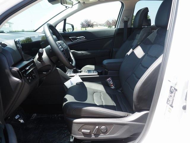new 2026 Kia Sportage car, priced at $40,180