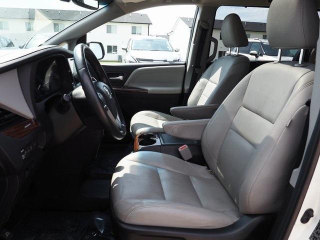 used 2015 Toyota Sienna car, priced at $11,333