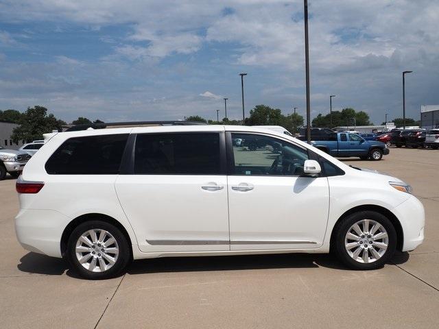 used 2015 Toyota Sienna car, priced at $11,333