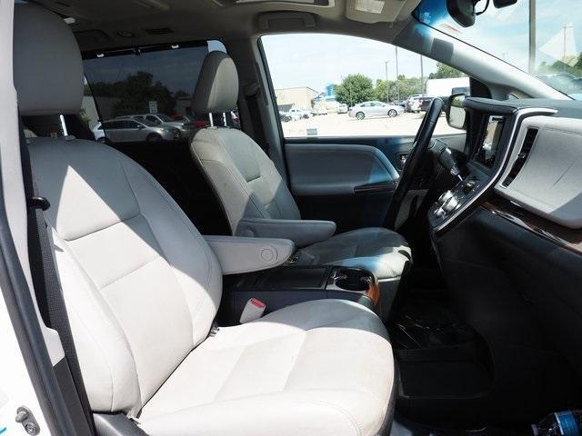 used 2015 Toyota Sienna car, priced at $11,333