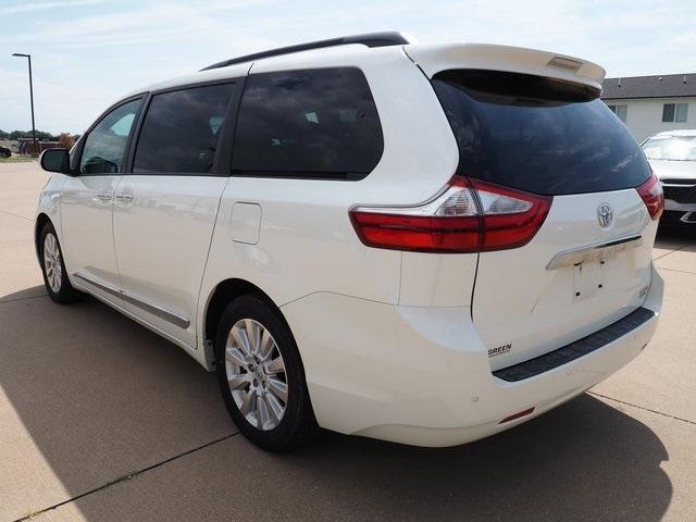 used 2015 Toyota Sienna car, priced at $11,333