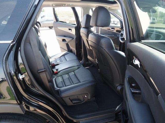 used 2020 Kia Sorento car, priced at $23,333