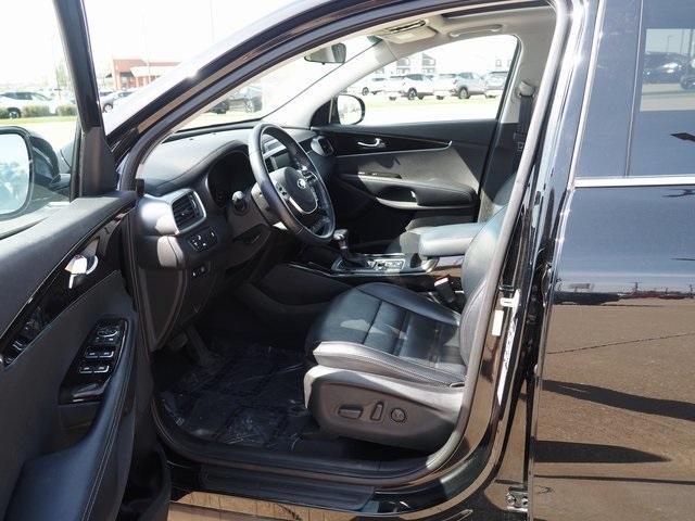 used 2020 Kia Sorento car, priced at $23,333