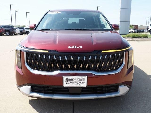 new 2025 Kia Carnival Hybrid car, priced at $42,530