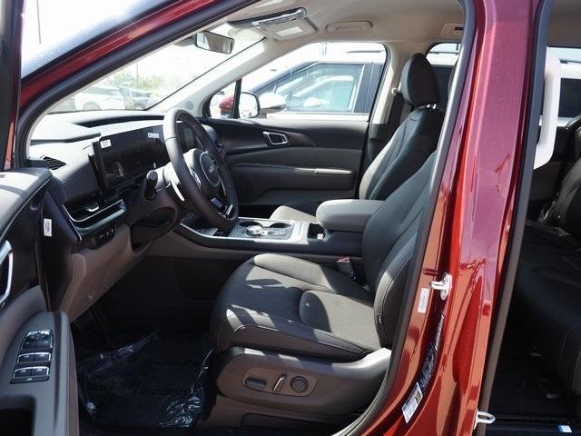 new 2025 Kia Carnival Hybrid car, priced at $42,530