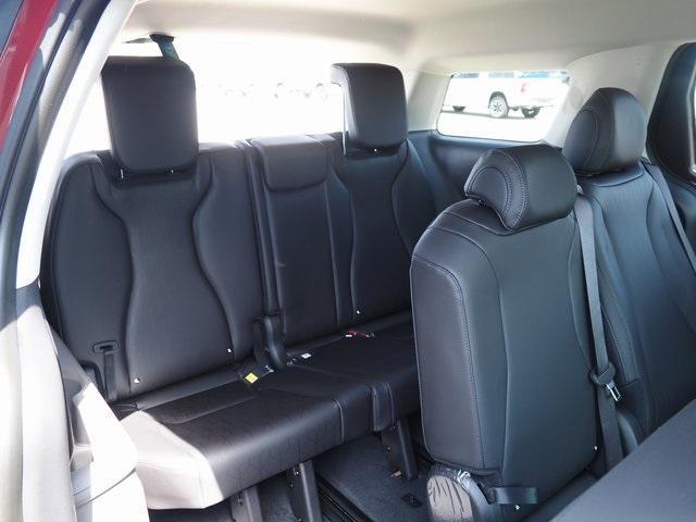 new 2025 Kia Carnival Hybrid car, priced at $42,530