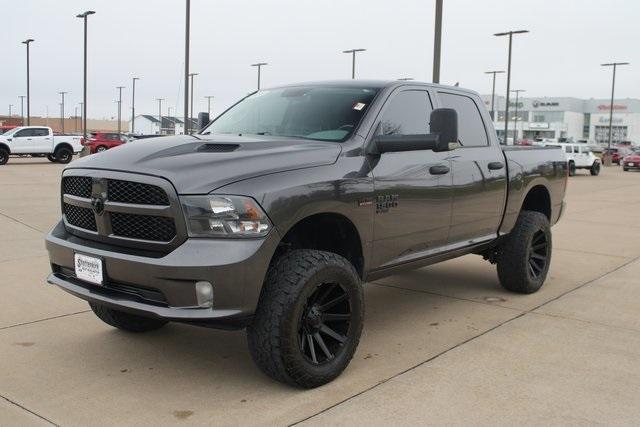 used 2019 Ram 1500 Classic car, priced at $29,333