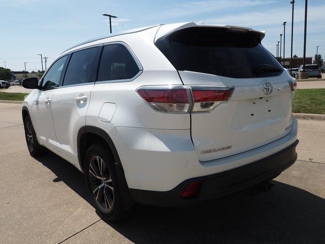 used 2016 Toyota Highlander car, priced at $19,885