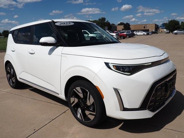 new 2025 Kia Soul car, priced at $28,405