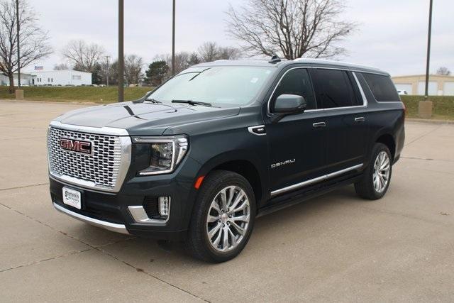 used 2022 GMC Yukon XL car, priced at $62,500