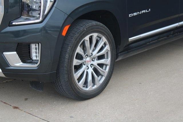 used 2022 GMC Yukon XL car, priced at $62,500