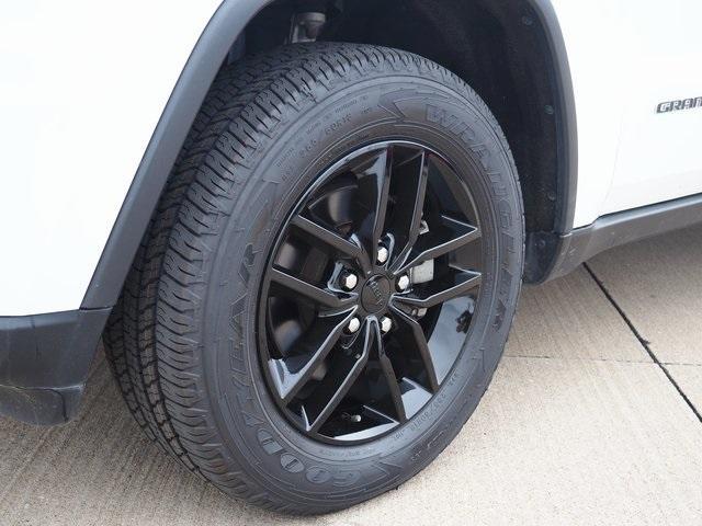 used 2019 Jeep Grand Cherokee car, priced at $28,888