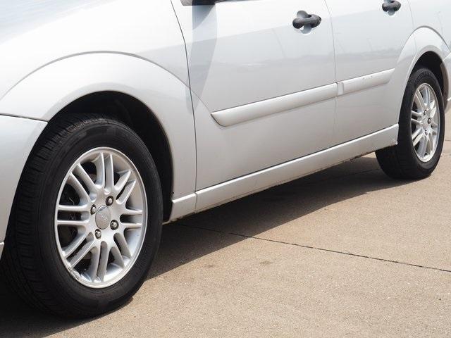 used 2002 Ford Focus car, priced at $5,000