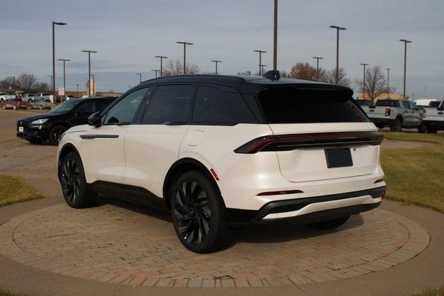 new 2025 Lincoln Nautilus car, priced at $63,455