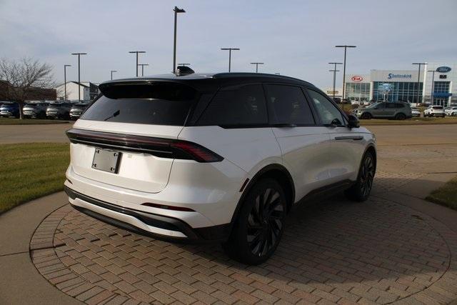 new 2025 Lincoln Nautilus car, priced at $63,455