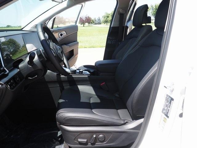 new 2025 Kia Sportage Hybrid car, priced at $36,030